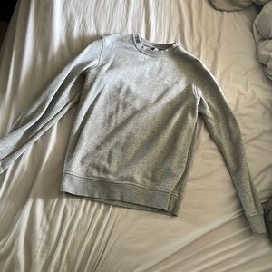 Nike Gray Crewneck Sweatshirt / Sweater